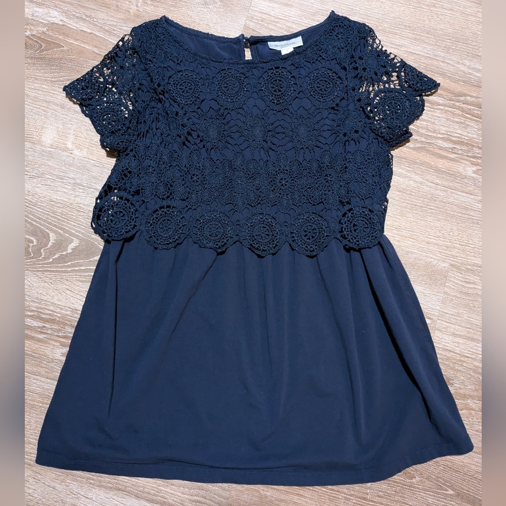 Motherhood Maternity Navy Blue Crochet Floral Short Sleeve Tunic Top Size Medium